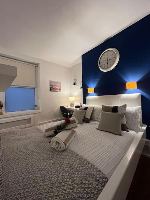 Modern Studio In Barbican Ec1 - Blue - F4 London Luaran gambar