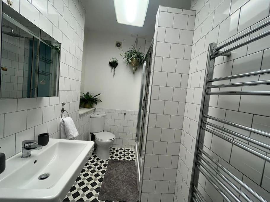 Modern Studio In Barbican Ec1 - Blue - F4 London Luaran gambar